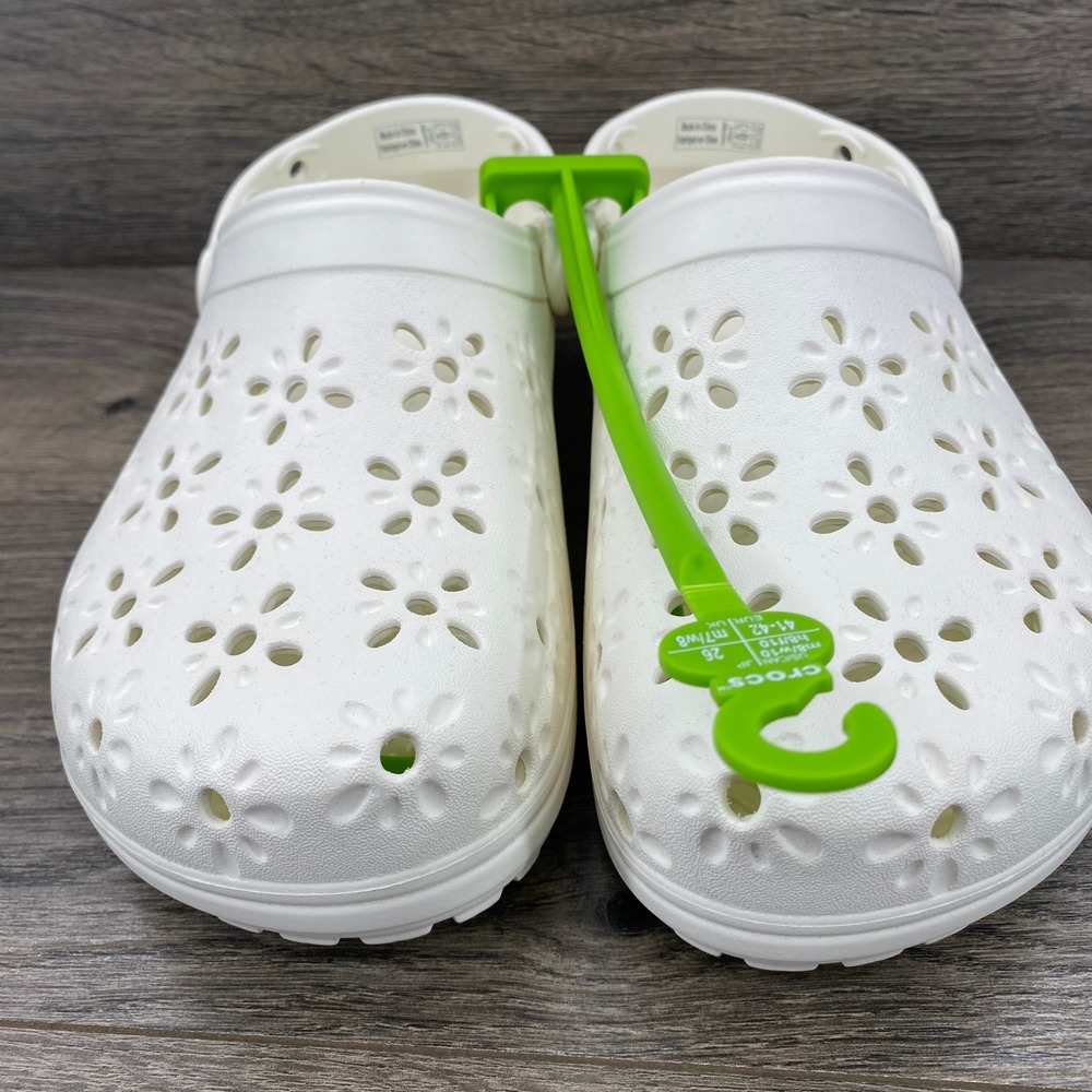 Crocs  Clog White Flower Cutout Slip On Men's Size 8 Women's 10 - Picture 2 of 10